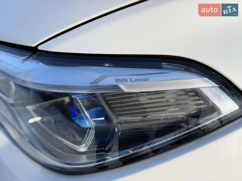 Внедорожник / Кроссовер BMW X6 2021 в Киеве