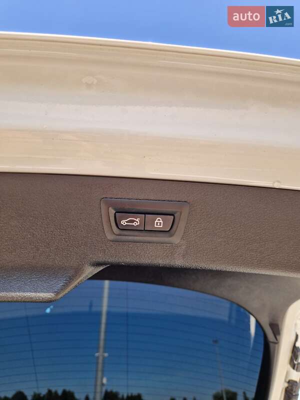 Внедорожник / Кроссовер BMW X6 2015 в Львове