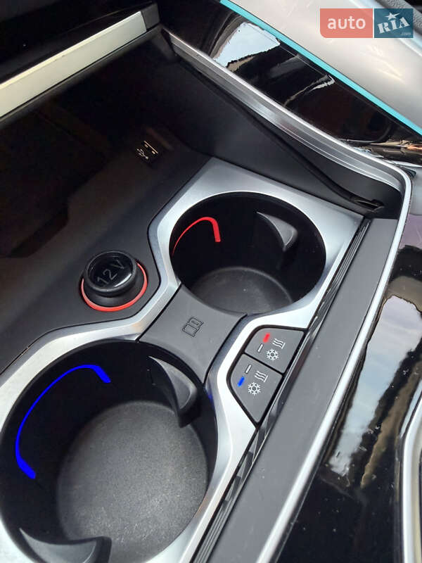 Внедорожник / Кроссовер BMW X6 2021 в Днепре фото 33 Внедорожник / Кроссовер BMW X6 2021 в Днепре