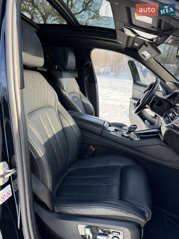 Внедорожник / Кроссовер BMW X6 2021 в Днепре фото 48 Внедорожник / Кроссовер BMW X6 2021 в Днепре