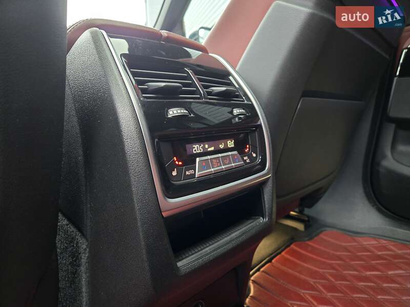 Внедорожник / Кроссовер BMW X6 2020 в Одессе