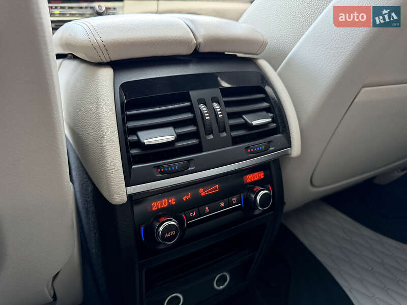 Позашляховик / Кросовер BMW X6 2015 в Києві