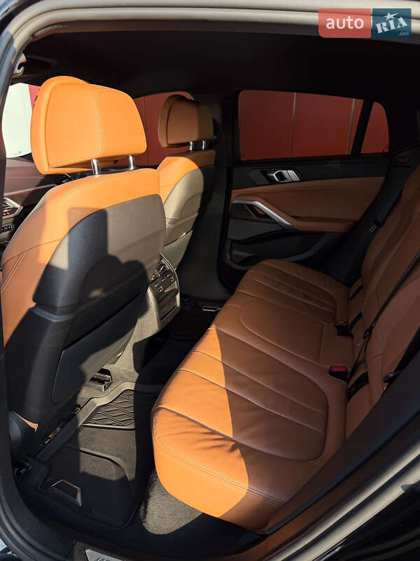 Внедорожник / Кроссовер BMW X6 2022 в Львове фото 30 Внедорожник / Кроссовер BMW X6 2022 в Львове