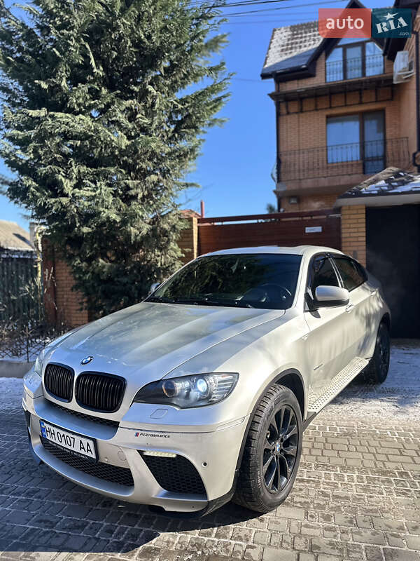 Внедорожник / Кроссовер BMW X6 2011 в Одессе