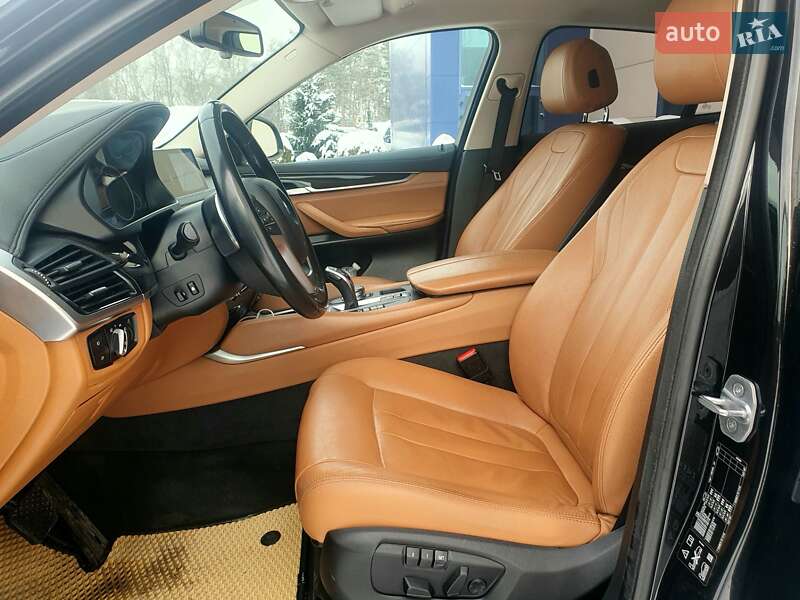 Внедорожник / Кроссовер BMW X6 2016 в Киеве