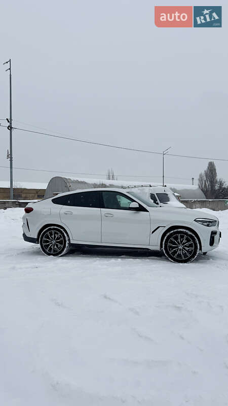 Внедорожник / Кроссовер BMW X6 2021 в Киеве