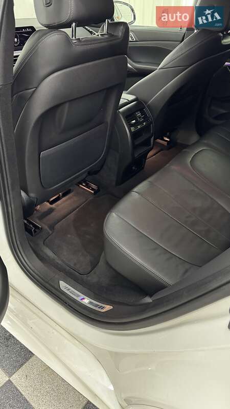 Внедорожник / Кроссовер BMW X6 2021 в Киеве