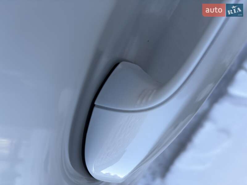 Позашляховик / Кросовер BMW X6 2023 в Києві