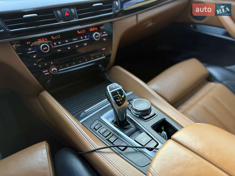 Позашляховик / Кросовер BMW X6 2014 в Івано-Франківську