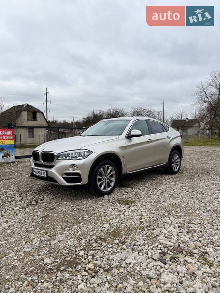 Внедорожник / Кроссовер BMW X6 2015 в Новояворовске