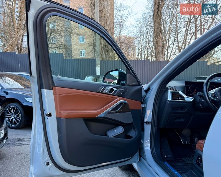 Внедорожник / Кроссовер BMW X6 2023 в Киеве фото 15 Внедорожник / Кроссовер BMW X6 2023 в Киеве