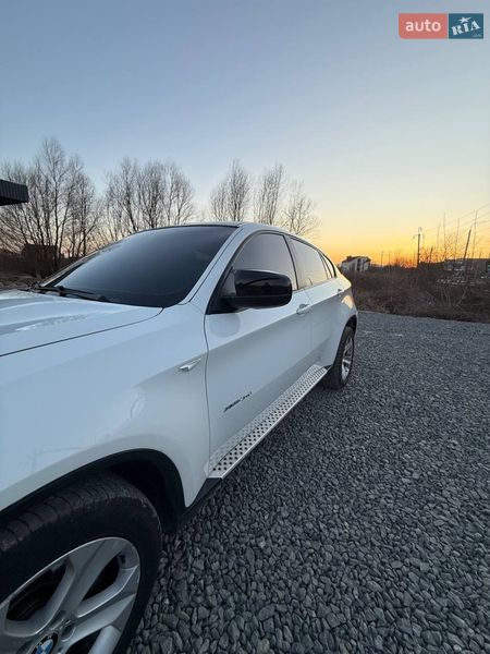 Позашляховик / Кросовер BMW X6 2010 в Чернівцях