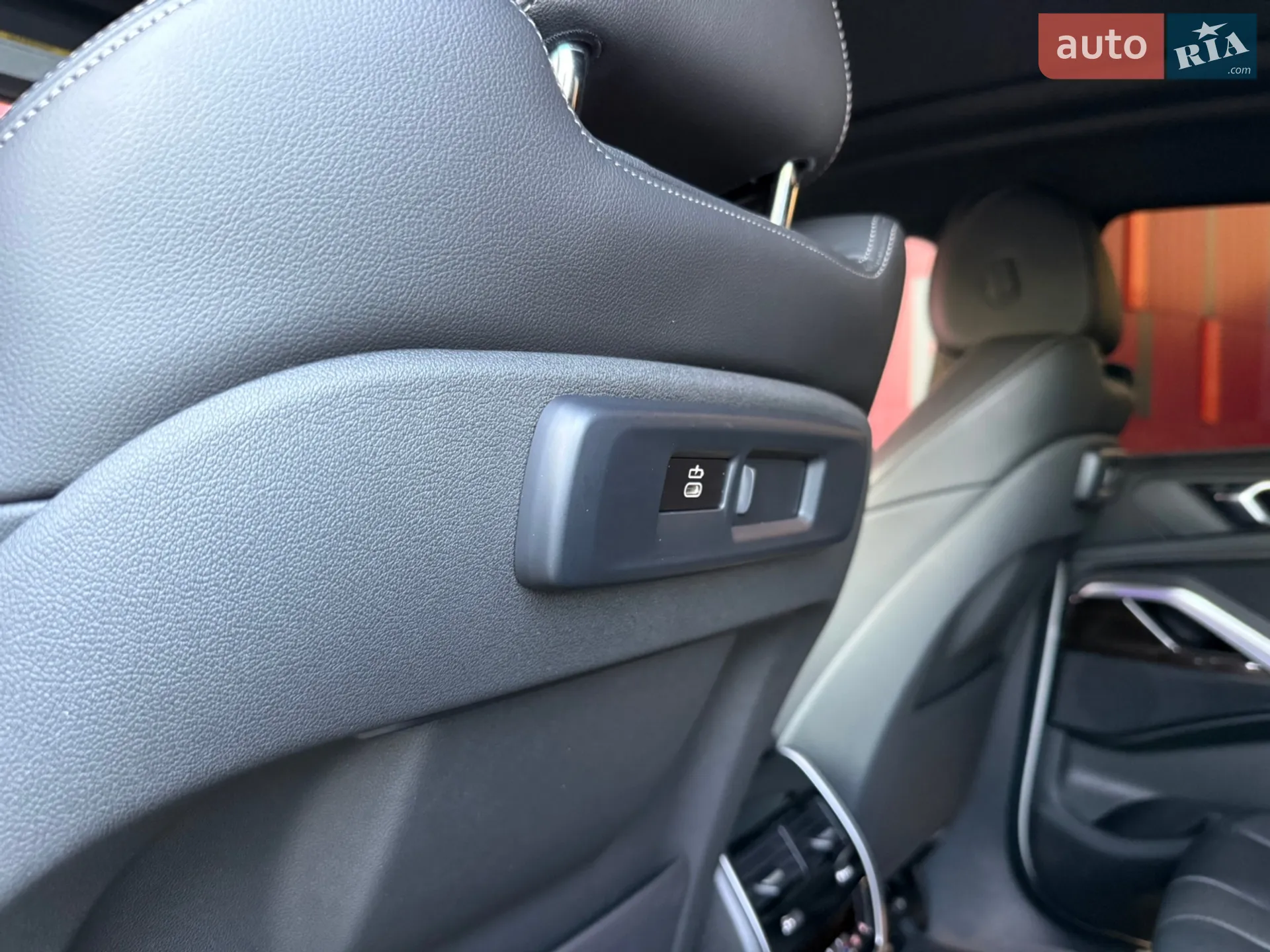 2020 BMW X6 - мініатюра 44