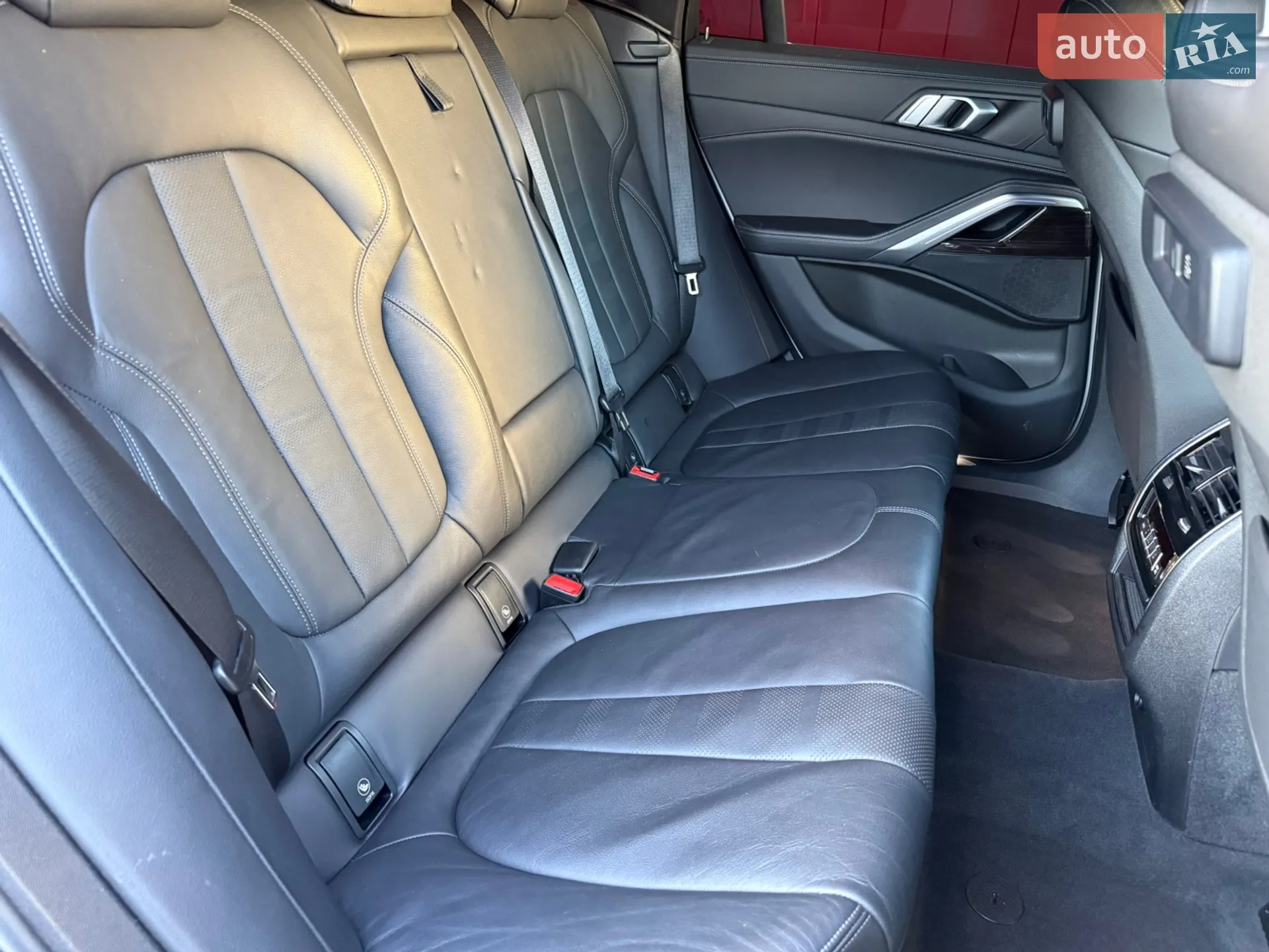 2020 BMW X6 - мініатюра 48