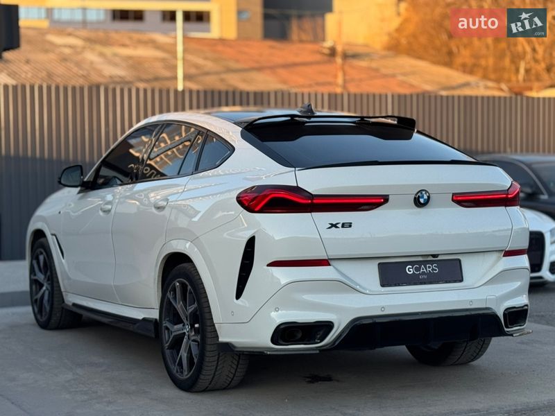 Внедорожник / Кроссовер BMW X6 2022 в Киеве
