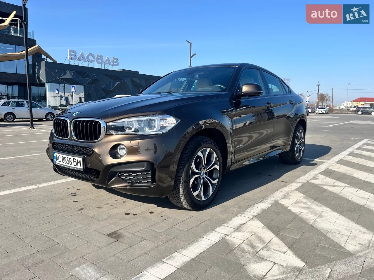 2016 BMW X6 - мініатюра 11