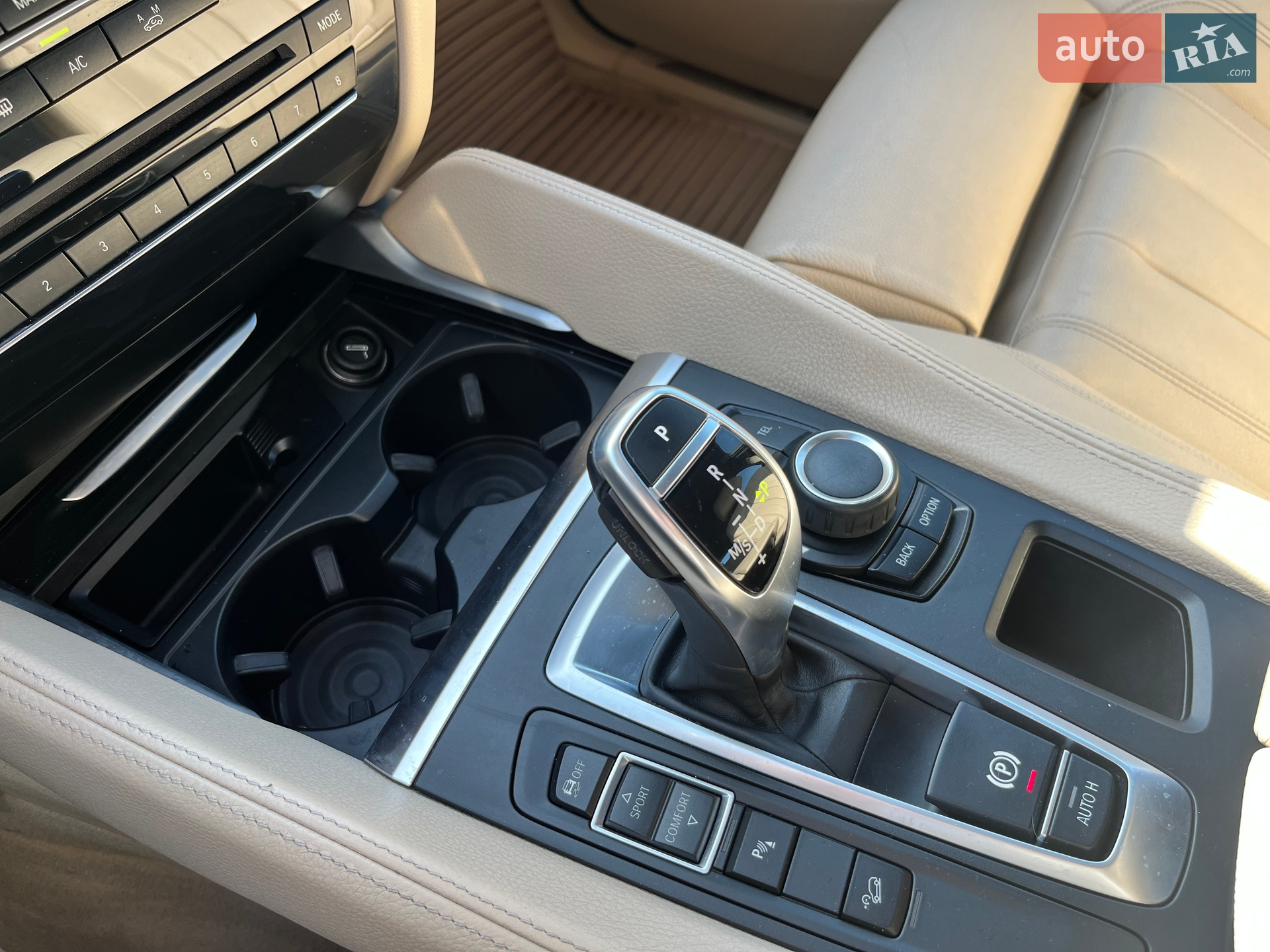 2016 BMW X6 - мініатюра 16