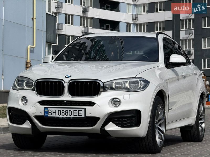 Внедорожник / Кроссовер BMW X6 2015 в Одессе