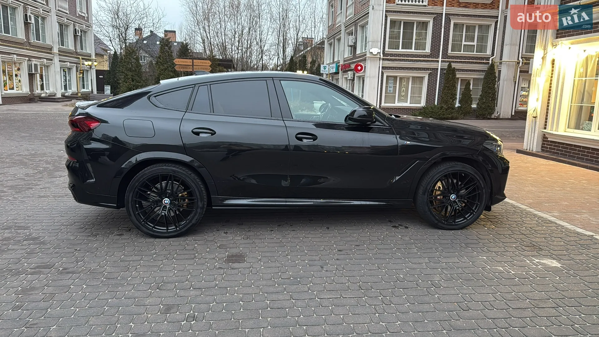 2022 BMW X6 - мініатюра 5