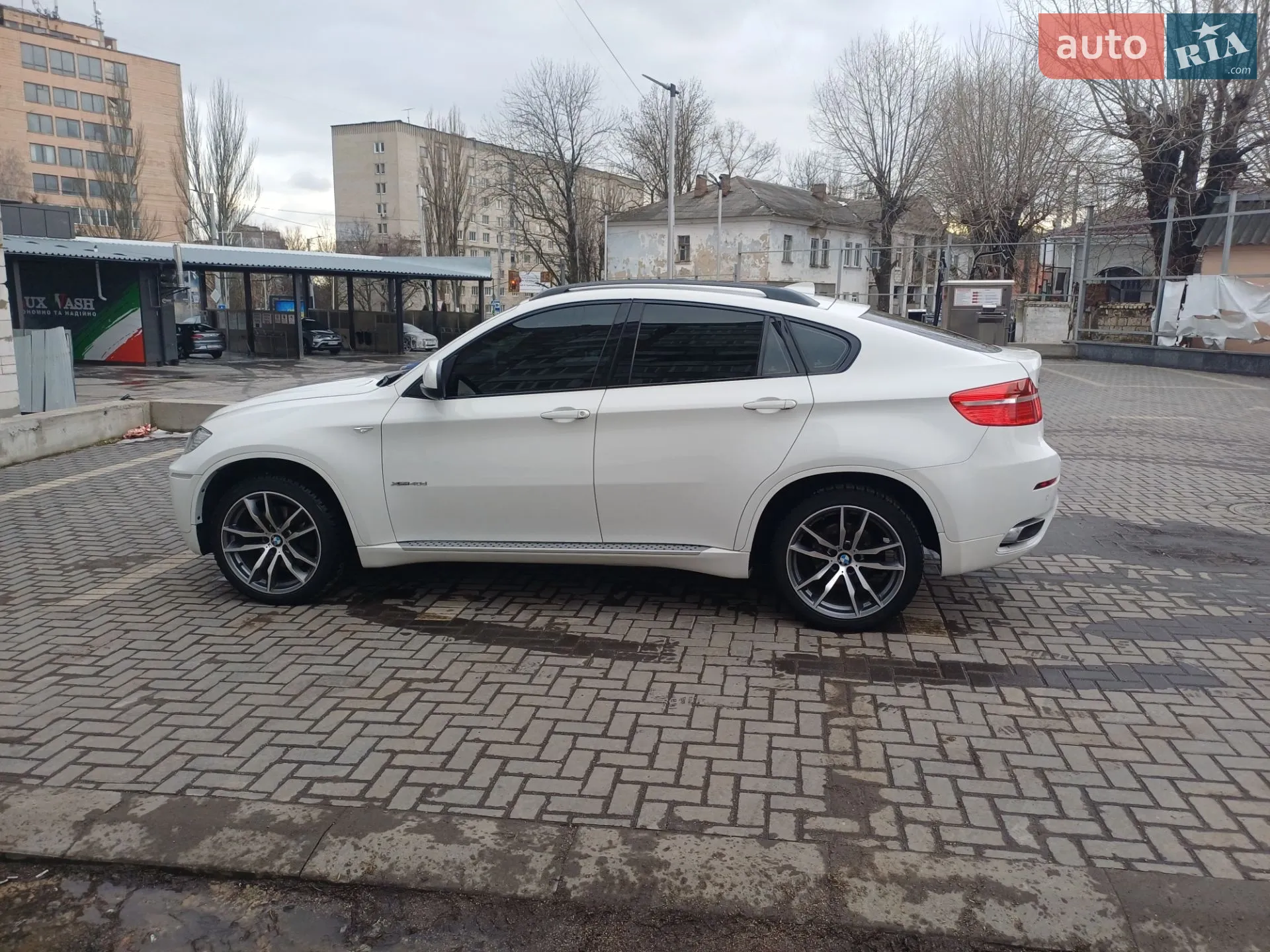 2011 BMW X6 - мініатюра 4