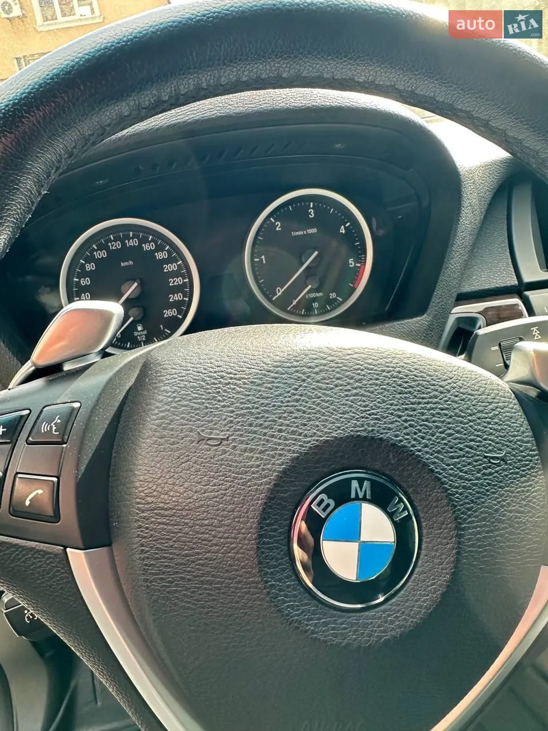 2011 BMW X6 - мініатюра 27