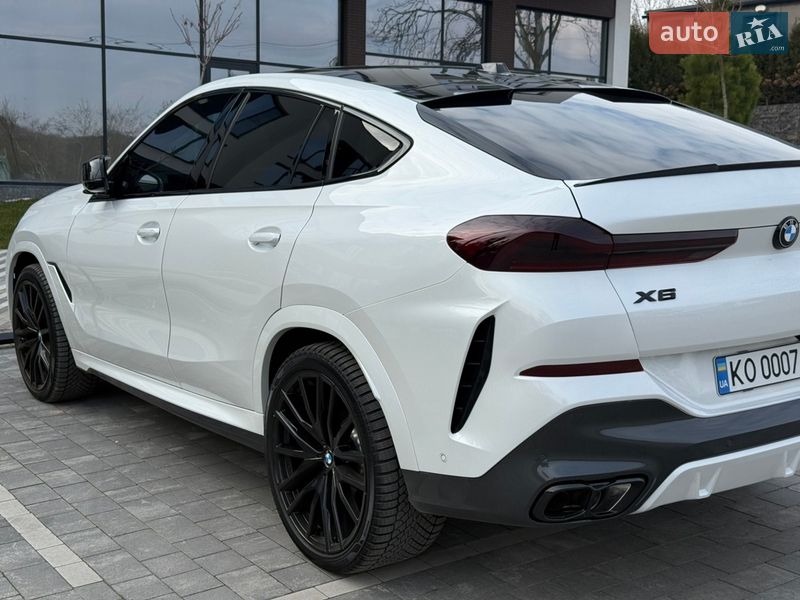 Внедорожник / Кроссовер BMW X6 2024 в Ужгороде