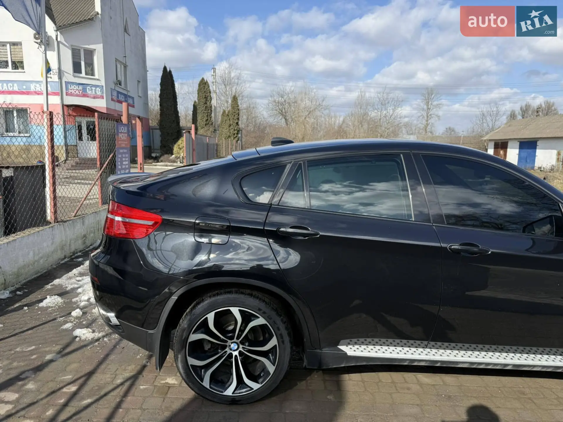 2010 BMW X6 - мініатюра 18