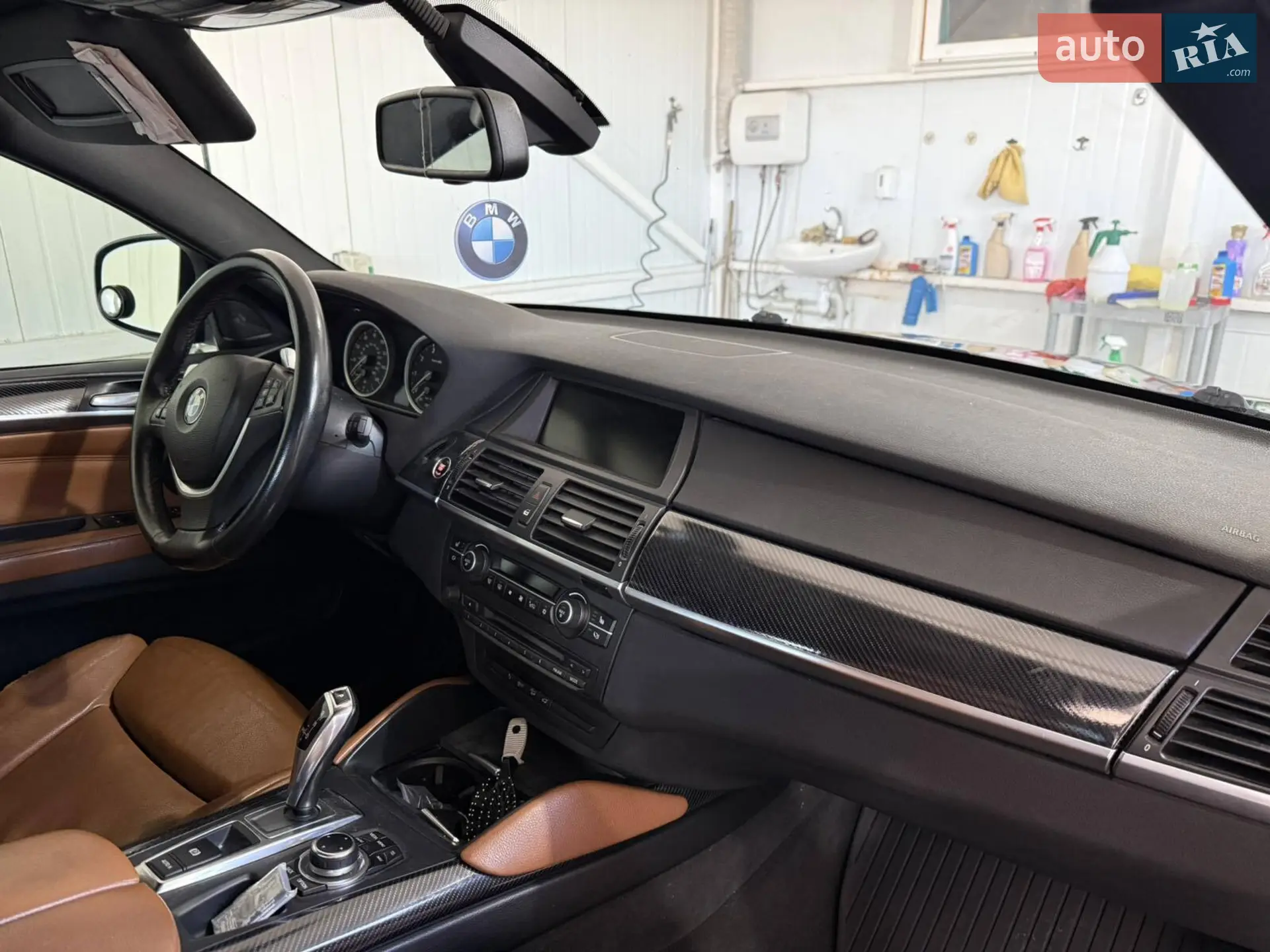 2010 BMW X6 - мініатюра 21