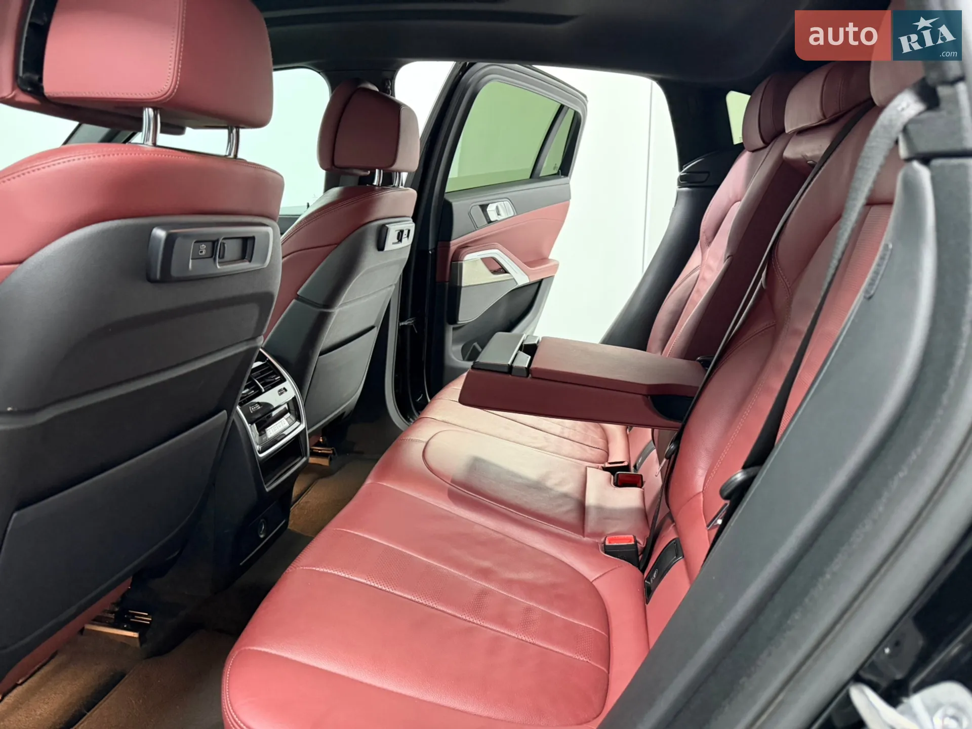 2022 BMW X6 - мініатюра 16