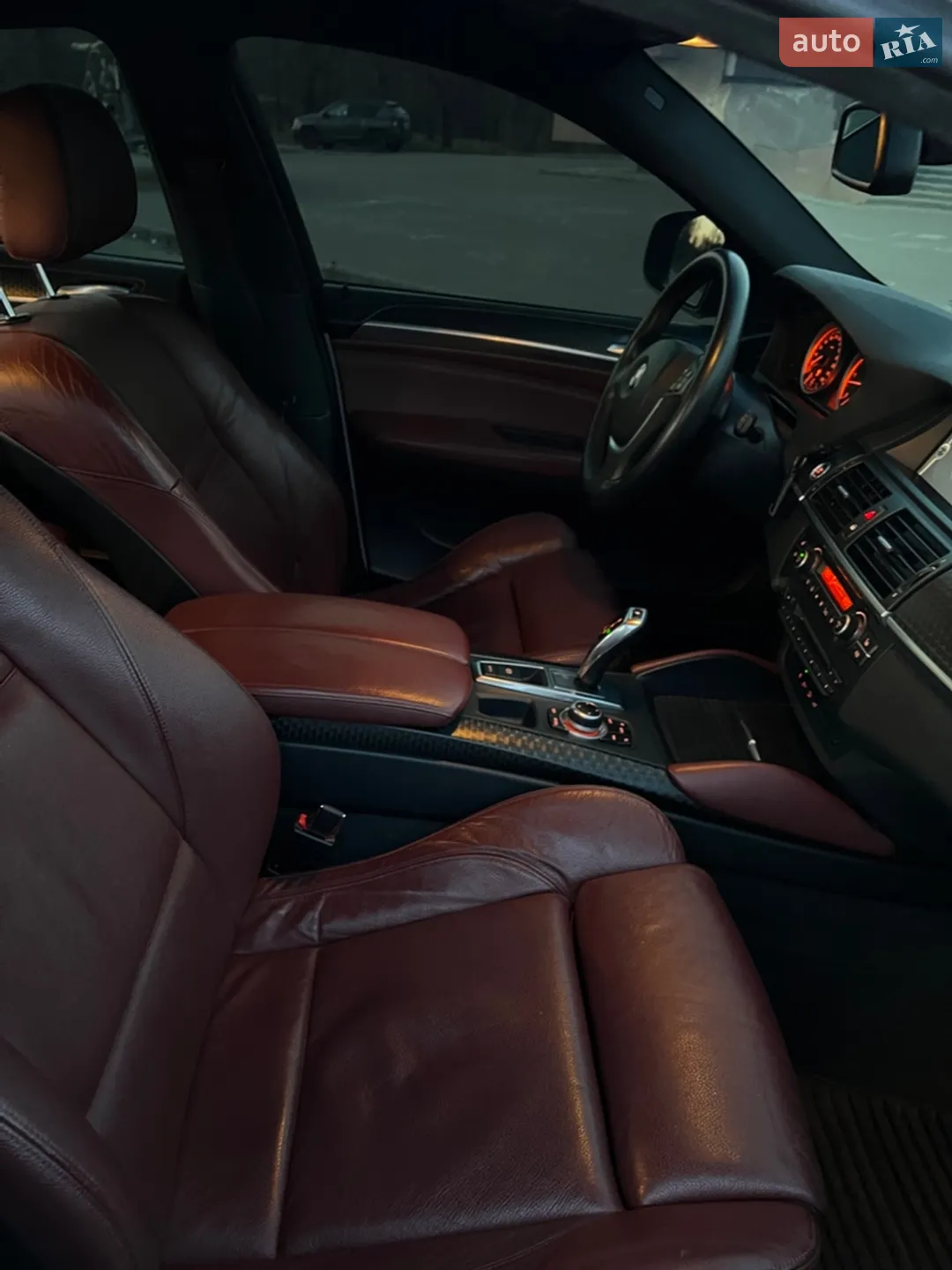 2010 BMW X6 - мініатюра 57