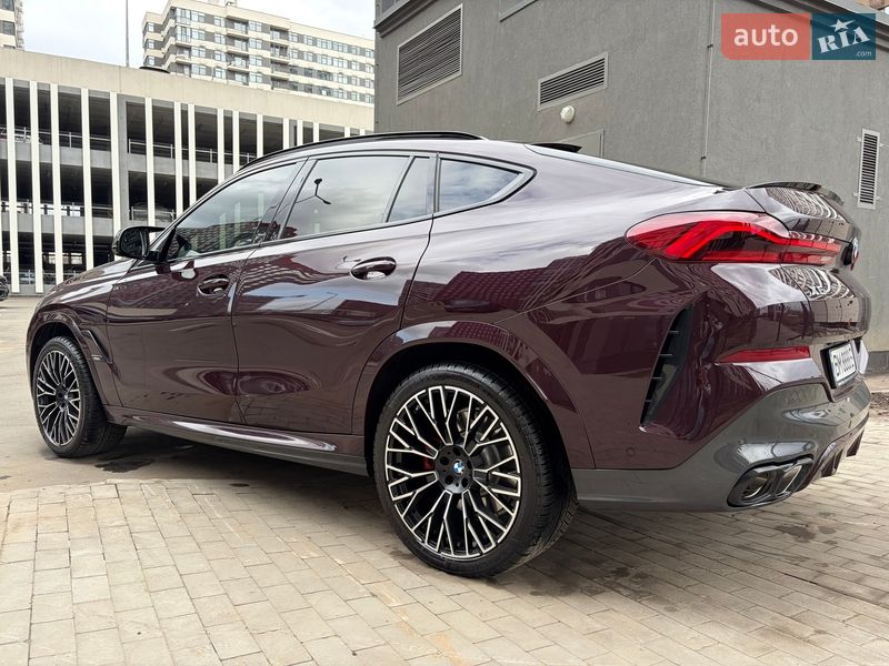 Внедорожник / Кроссовер BMW X6 2023 в Киеве