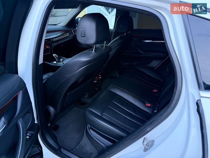 Внедорожник / Кроссовер BMW X6 2014 в Львове фото 32 Внедорожник / Кроссовер BMW X6 2014 в Львове