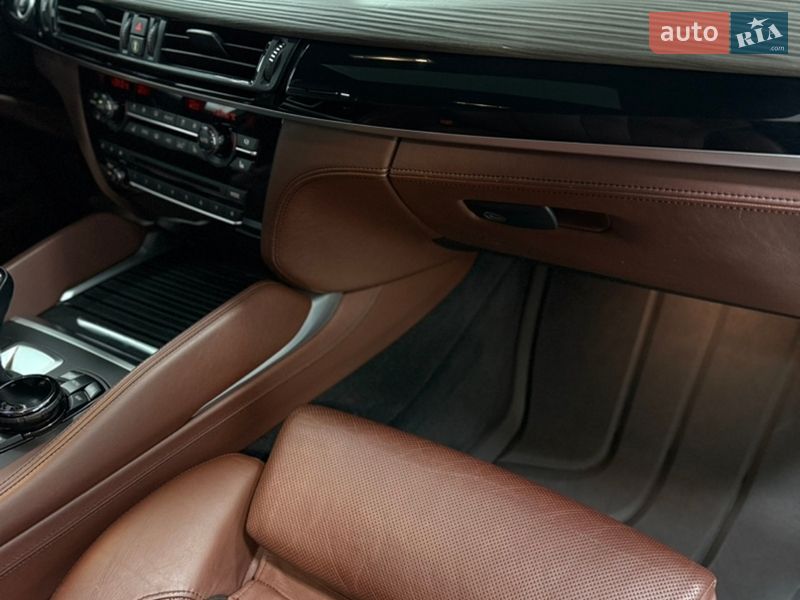 Внедорожник / Кроссовер BMW X6 2015 в Одессе