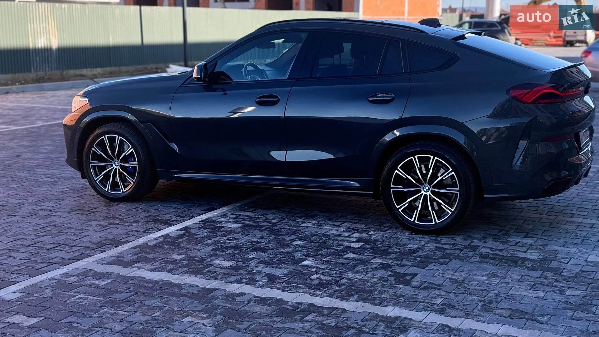 2021 BMW X6 - мініатюра 2