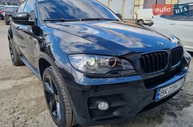 Внедорожник / Кроссовер BMW X6 2011 в Ровно