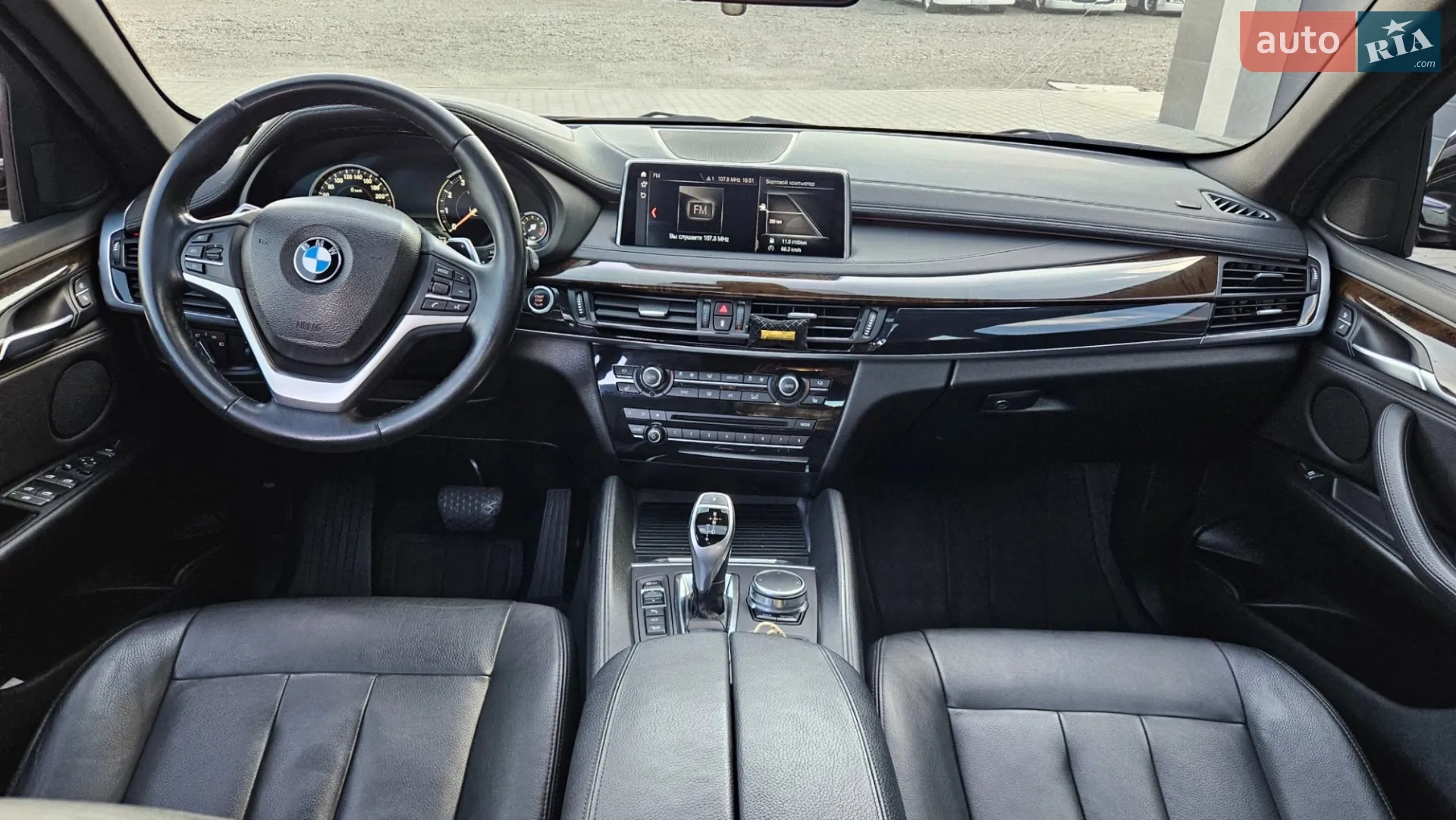 2016 BMW X6 - мініатюра 16