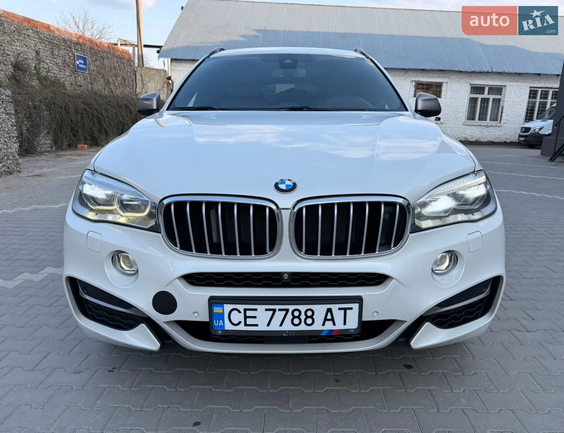 2015 BMW X6 - мініатюра 3