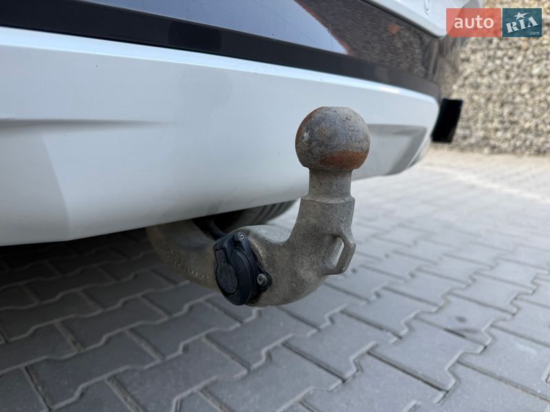 Позашляховик / Кросовер BMW X6 2015 в Чернівцях фото 40 Позашляховик / Кросовер BMW X6 2015 в Чернівцях