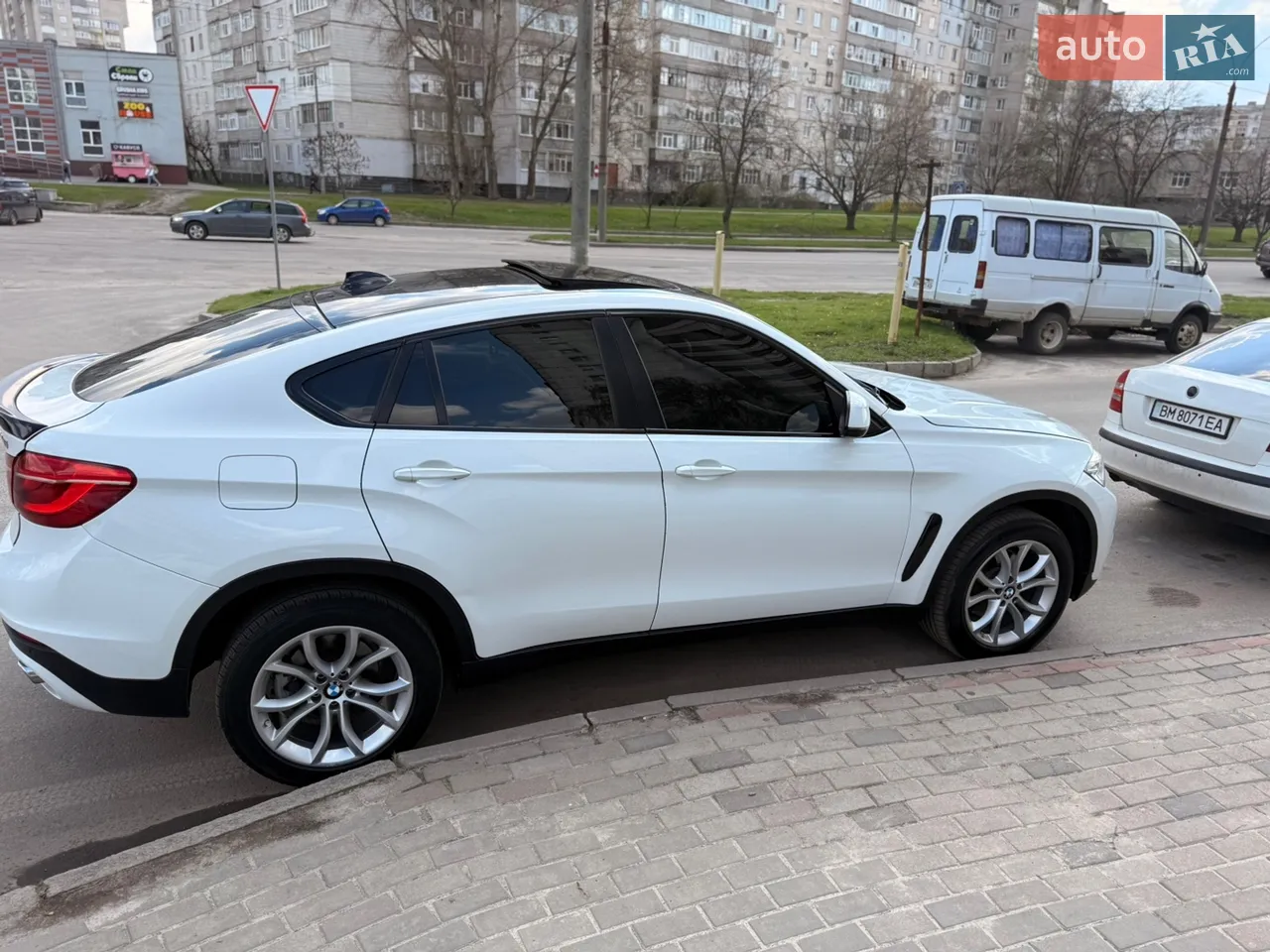 2013 BMW X6 - мініатюра 15