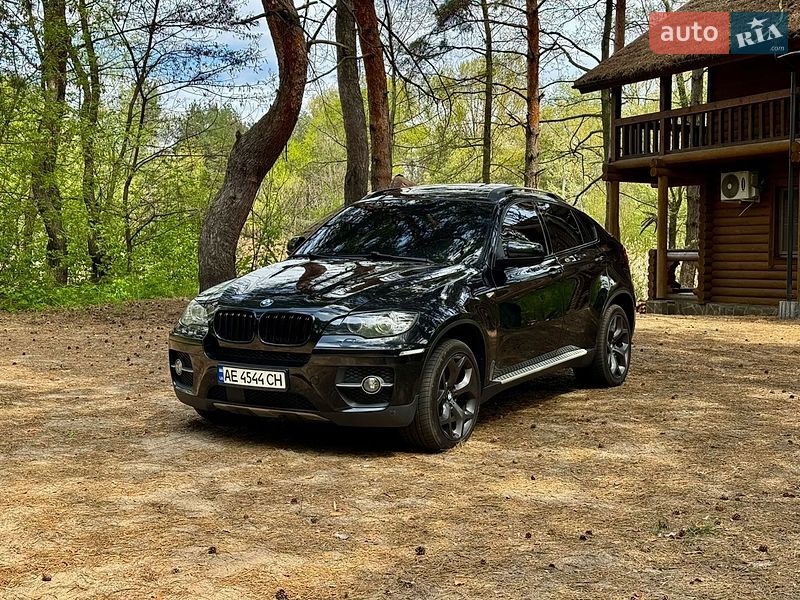 BMW X6 2012