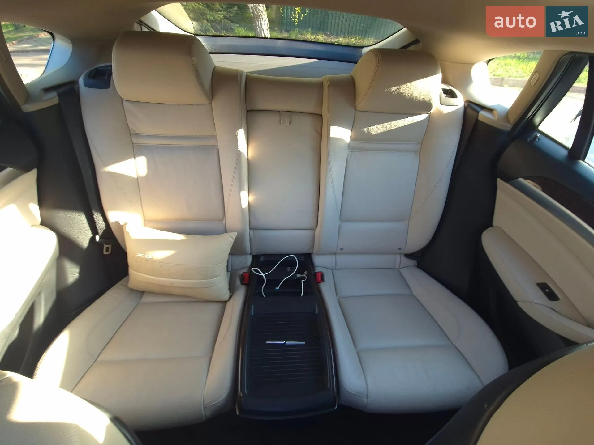 2010 BMW X6 - мініатюра 4