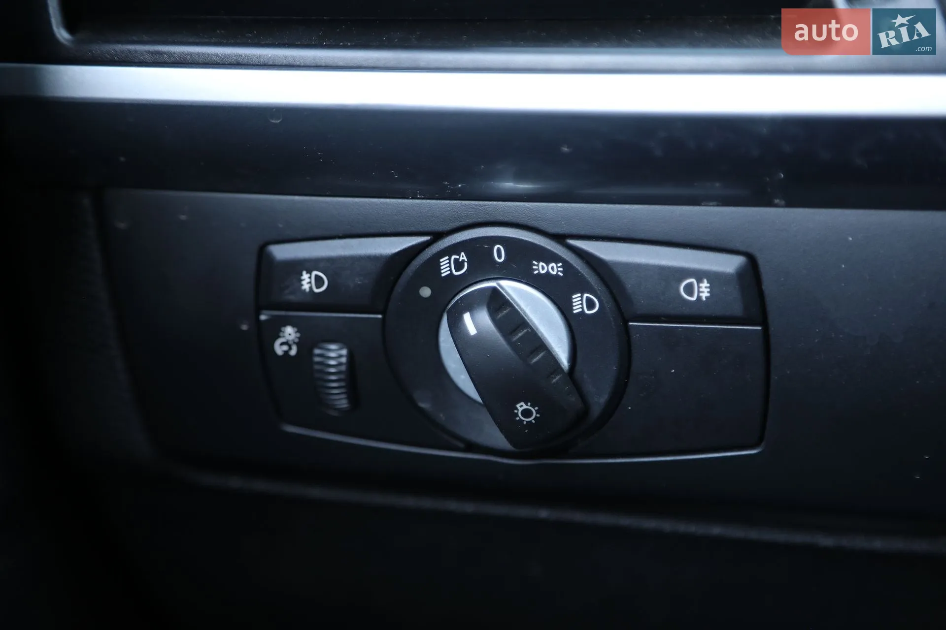 2010 BMW X6 - мініатюра 24