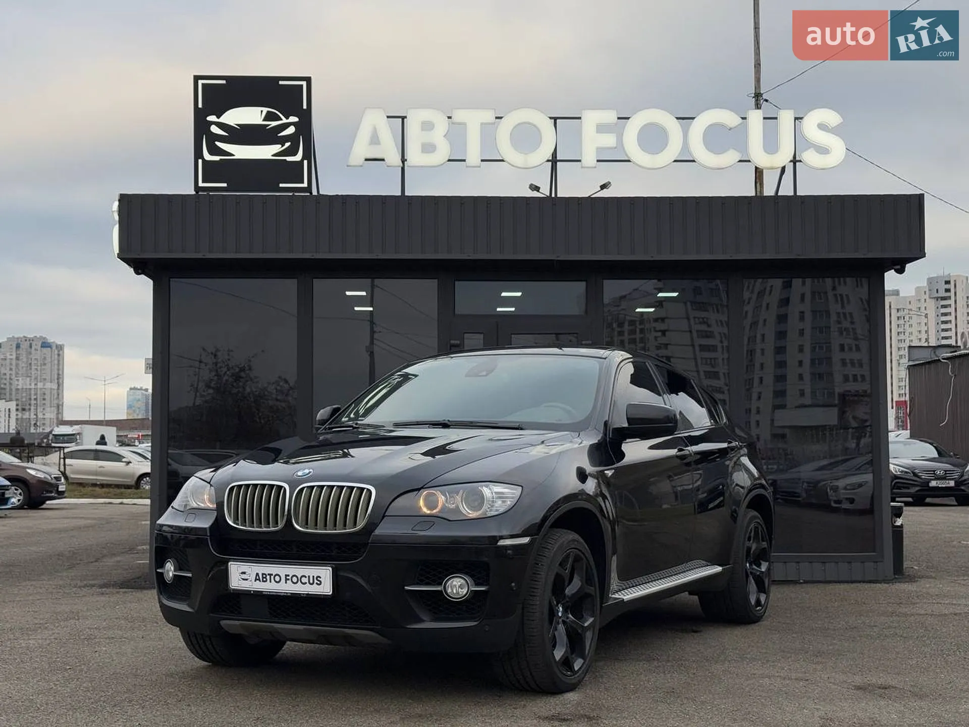2011 BMW X6 - мініатюра 3