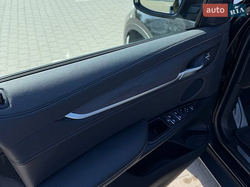 Внедорожник / Кроссовер BMW X6 2017 в Одессе