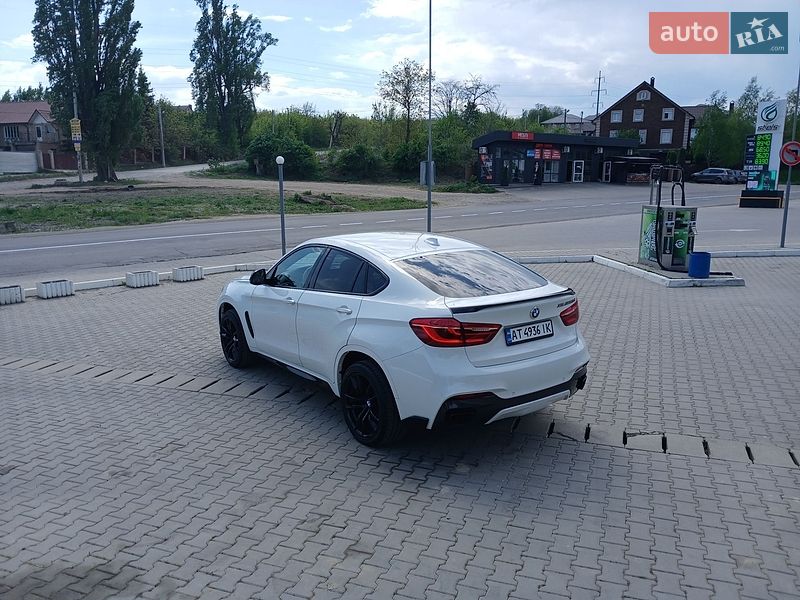 Внедорожник / Кроссовер BMW X6 2015 в Черновцах