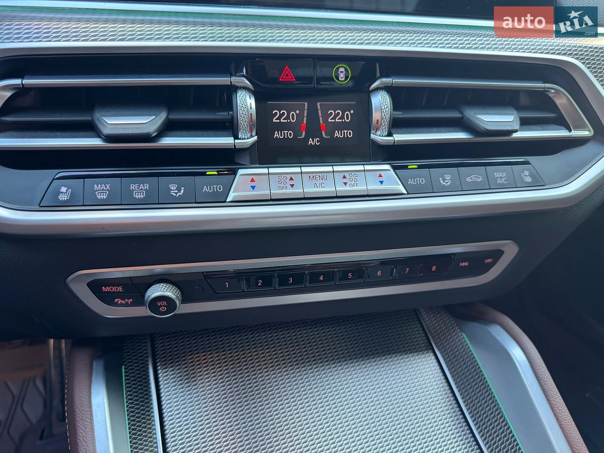 2021 BMW X6 - мініатюра 27