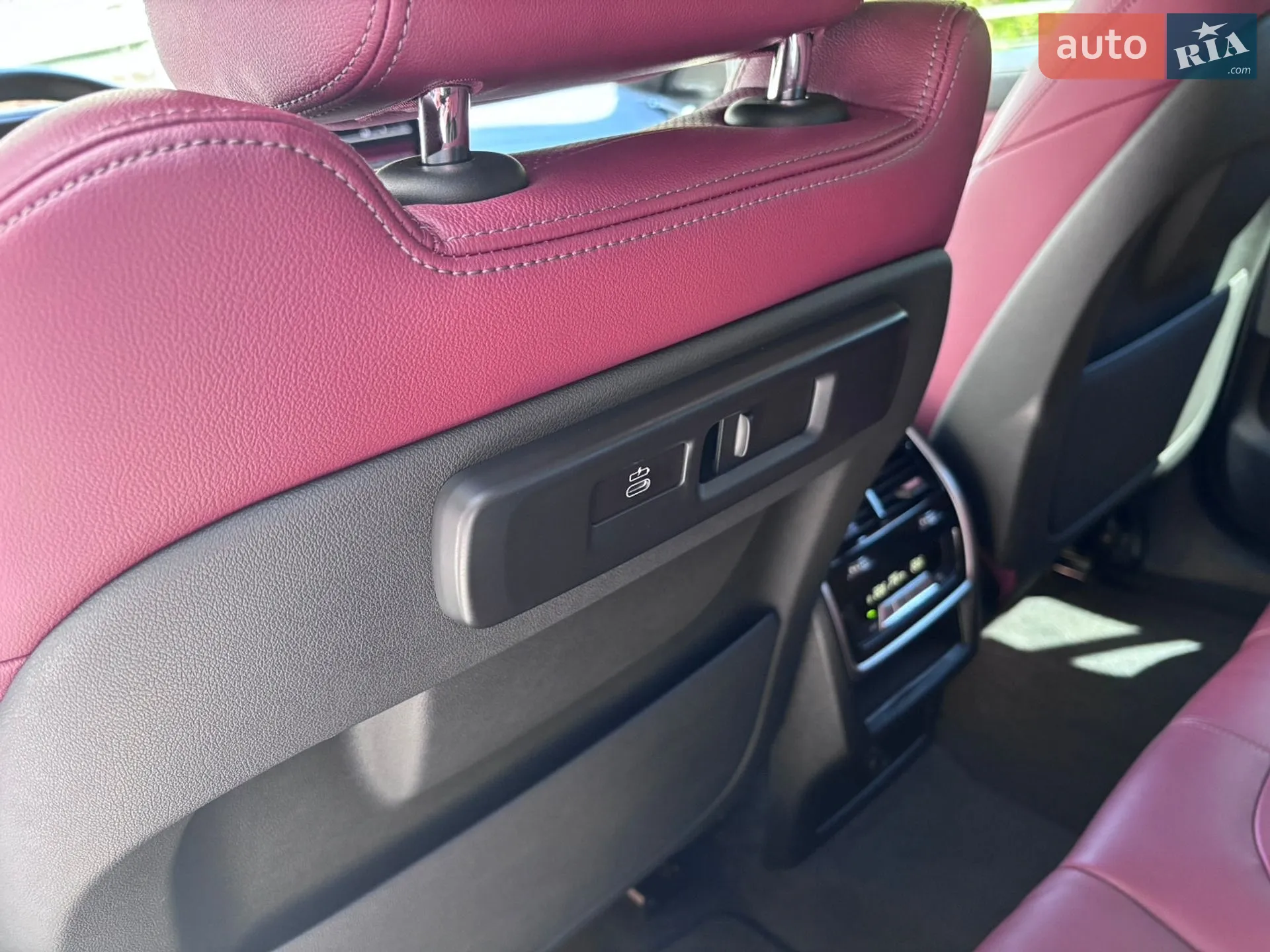 2021 BMW X6 - мініатюра 17