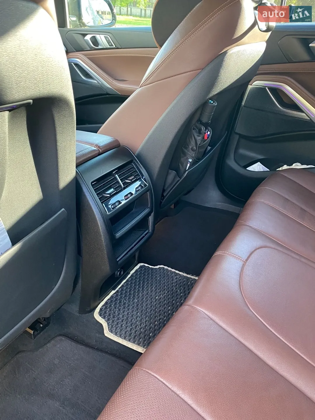 2020 BMW X6 - мініатюра 11