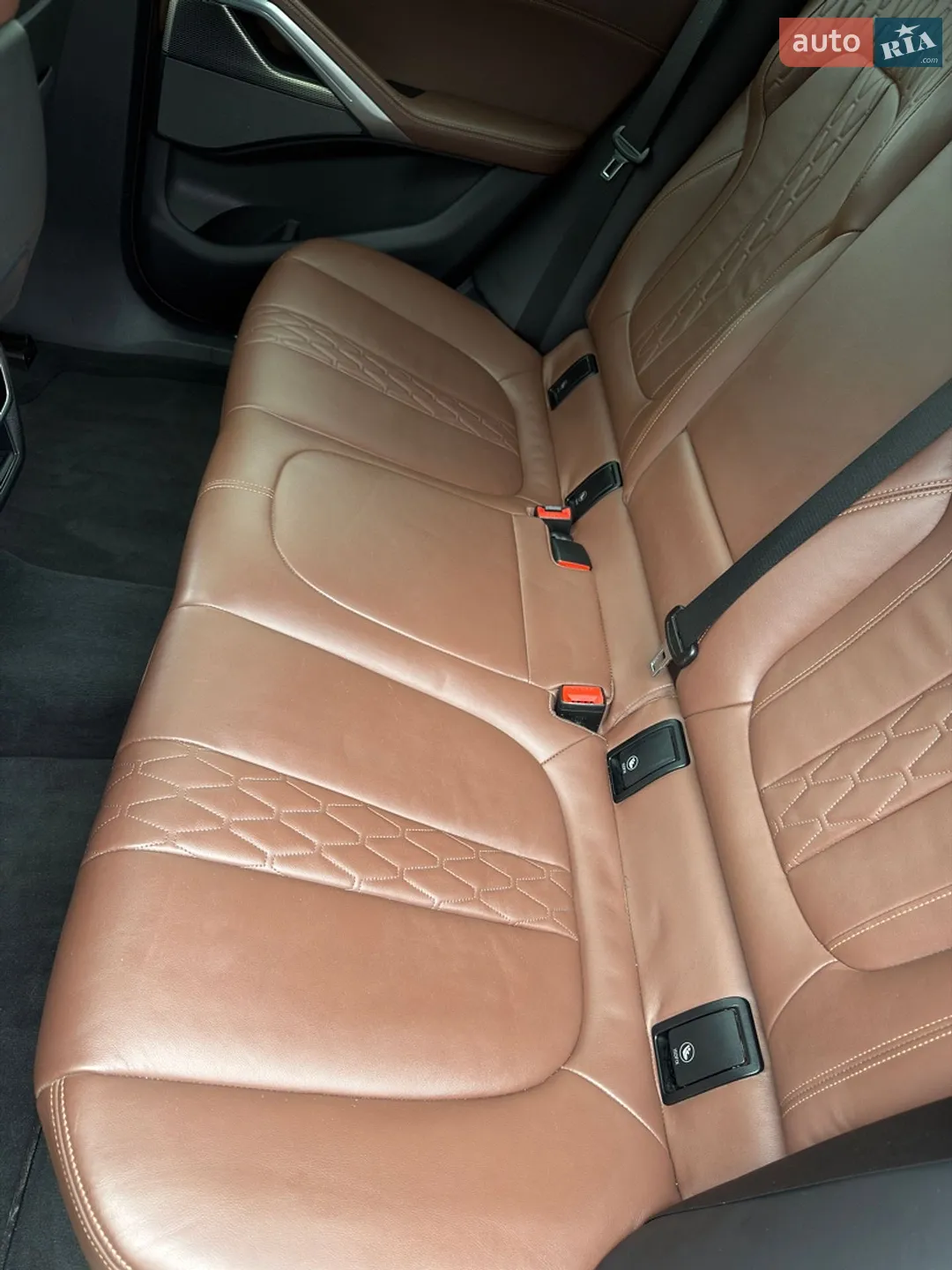 2020 BMW X6 - мініатюра 11