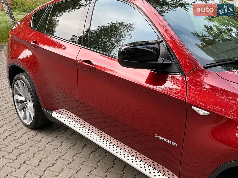 Внедорожник / Кроссовер BMW X6 2012 в Одессе